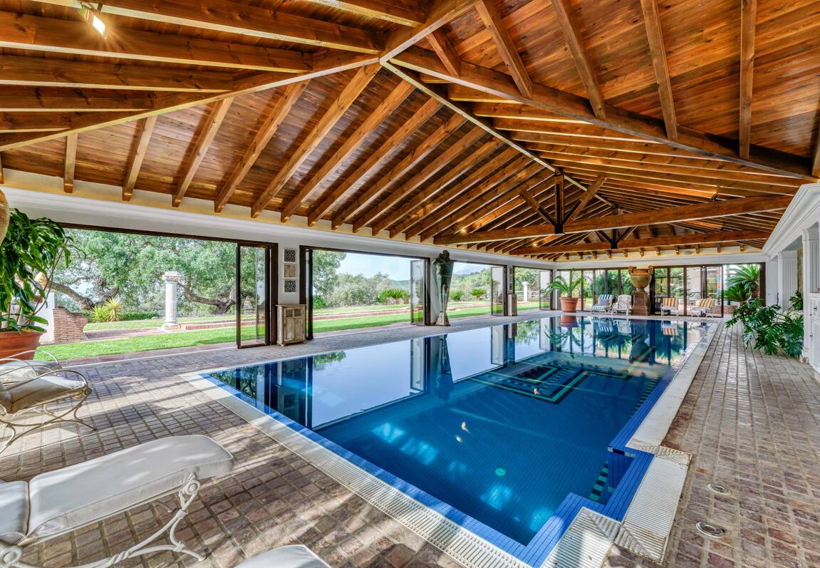 Einzigartige private Villa mit Panoramablick in La Mairena