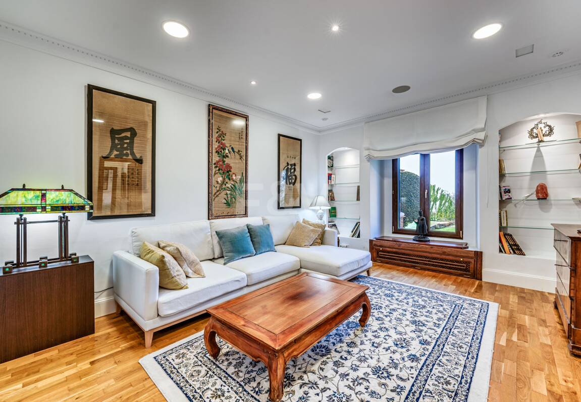 Einzigartige private Villa mit Panoramablick in La Mairena