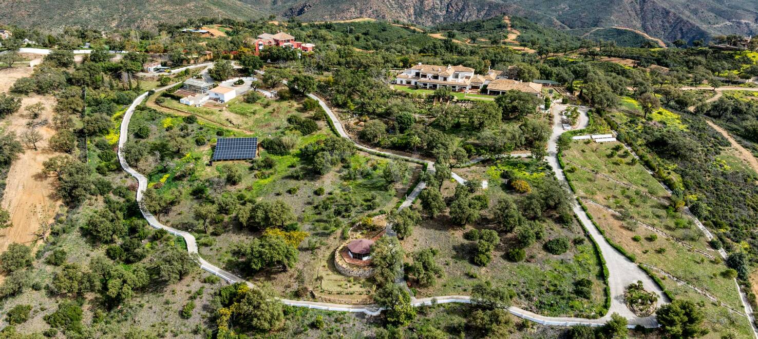 Oöverträffad Privacy Villa med Panoramic View i La Mairena