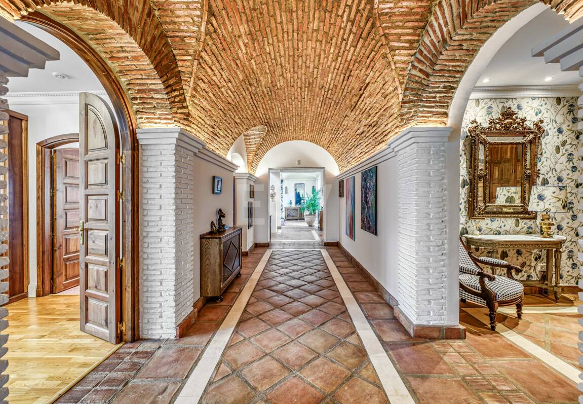 Einzigartige private Villa mit Panoramablick in La Mairena