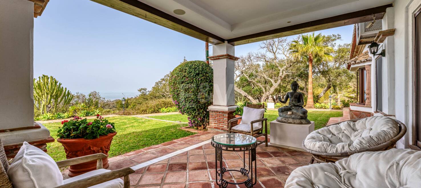 Oöverträffad Privacy Villa med Panoramic View i La Mairena