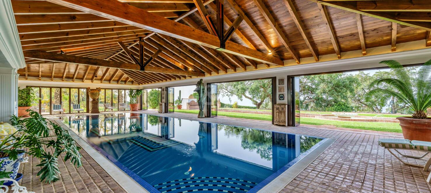Oöverträffad Privacy Villa med Panoramic View i La Mairena