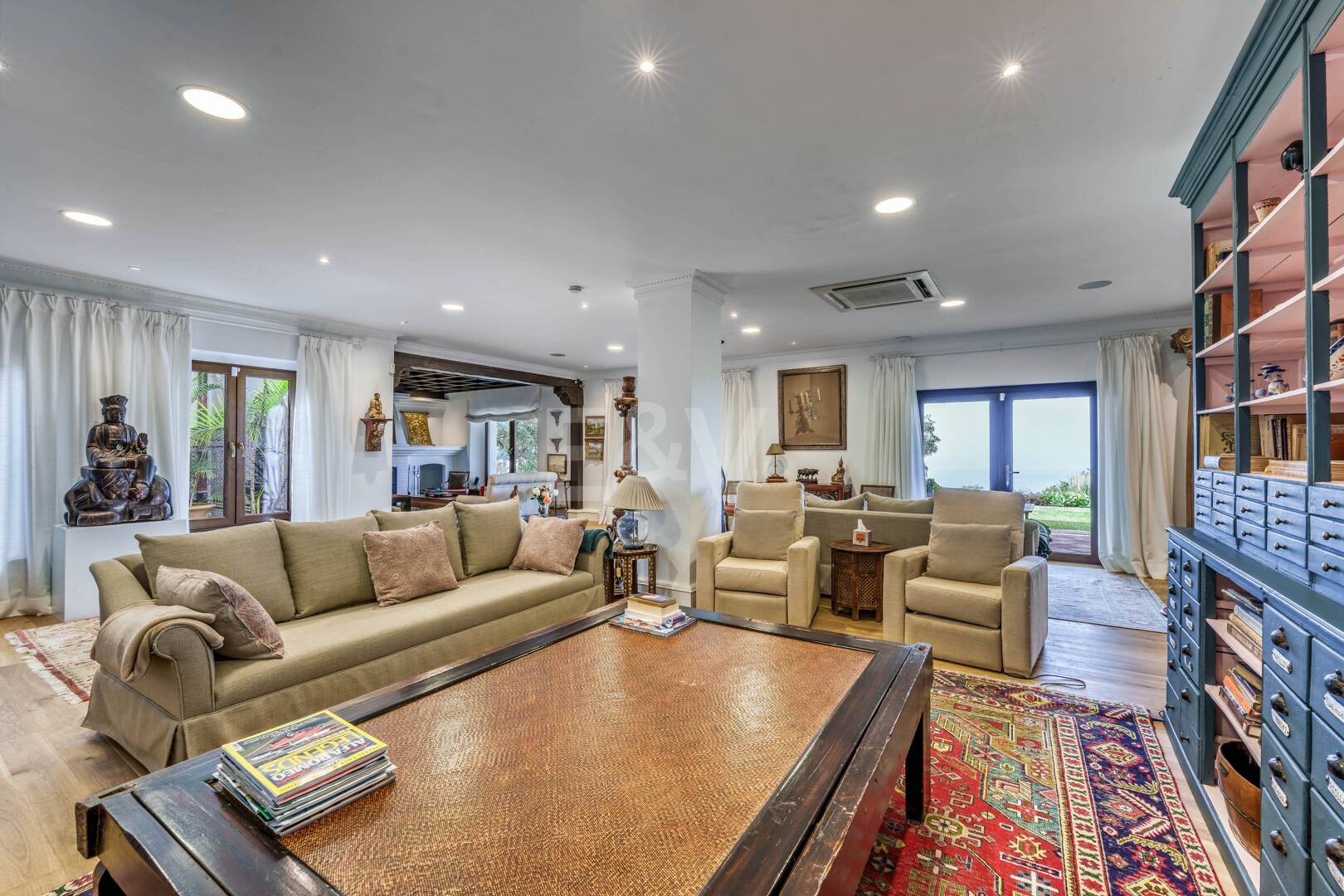 Einzigartige private Villa mit Panoramablick in La Mairena