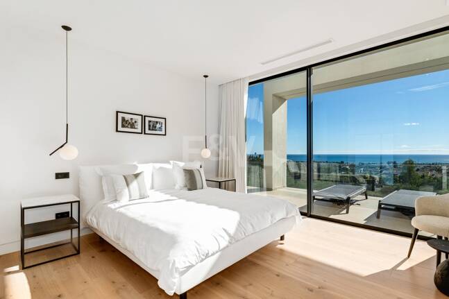 Villa Spectre – Simply the Best Value Villa in Flamingos