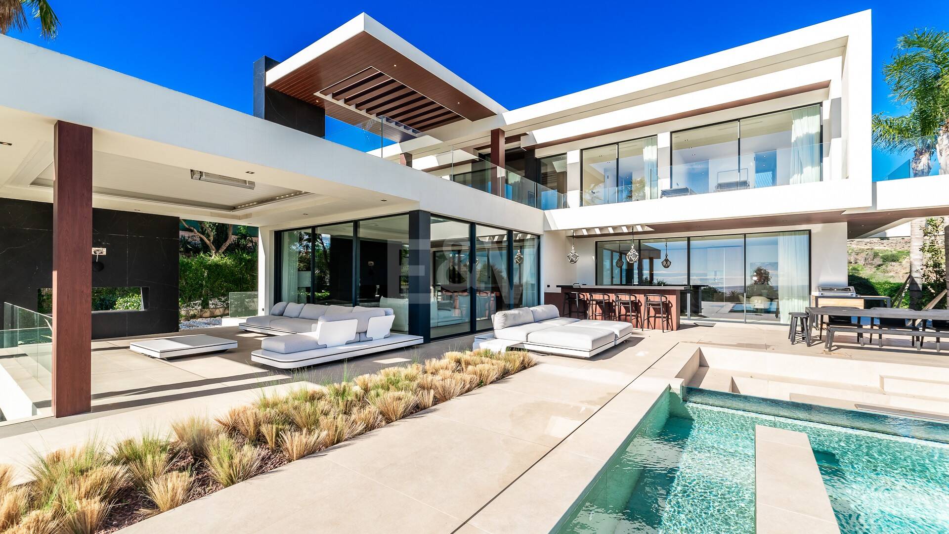 Villa Spectre – Simply the Best Value Villa in Flamingos