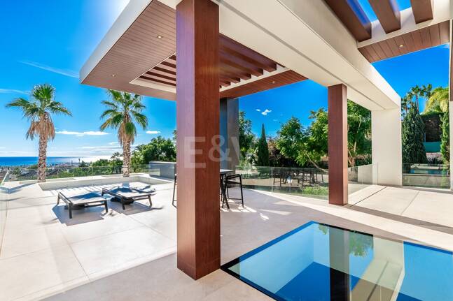 Villa Spectre – Simply the Best Value Villa in Flamingos