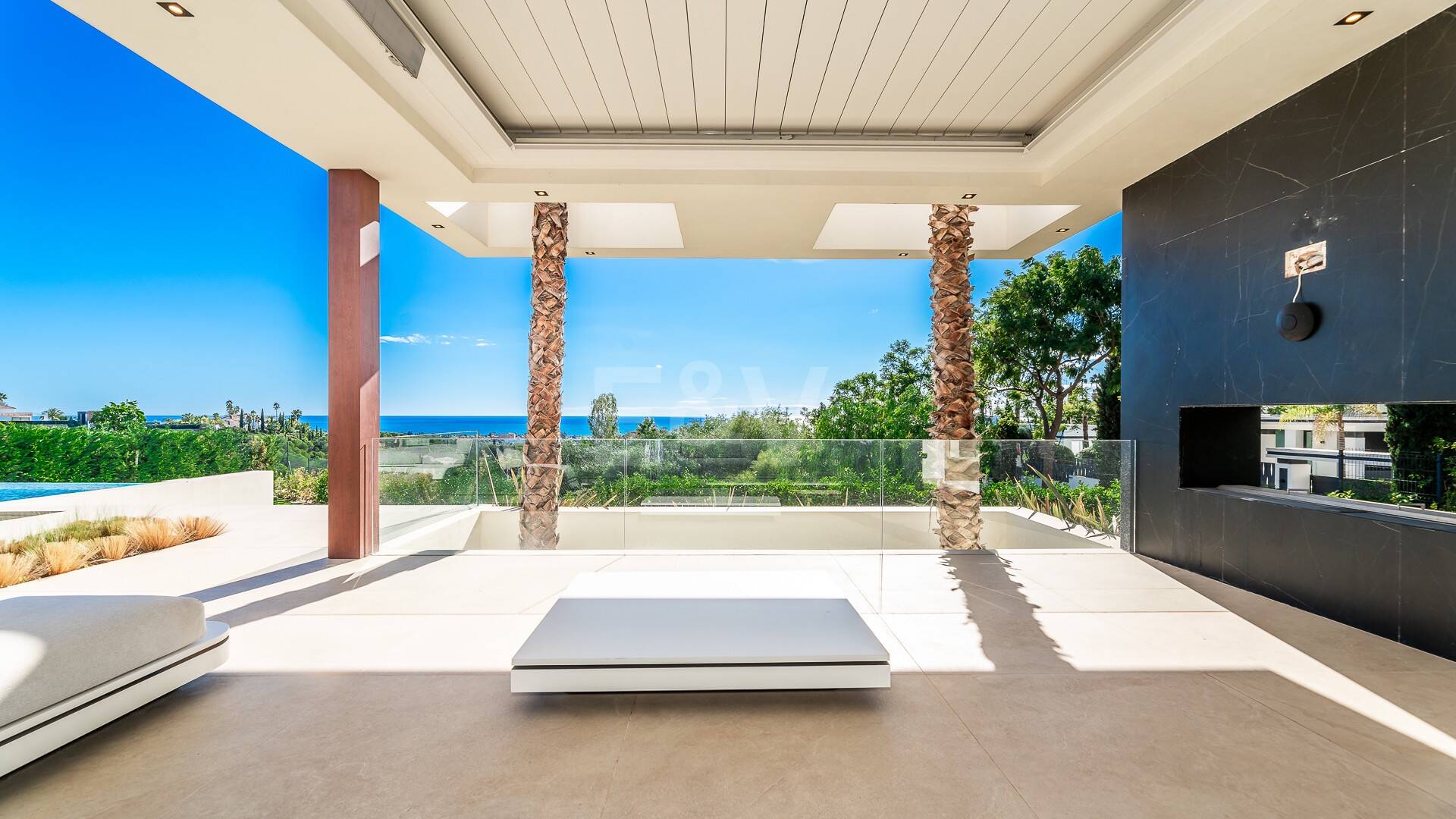 Villa Spectre – Simply the Best Value Villa in Flamingos