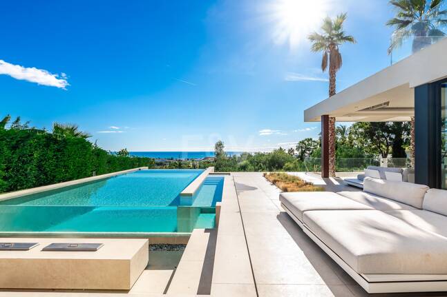 Villa Spectre – Simply the Best Value Villa in Flamingos