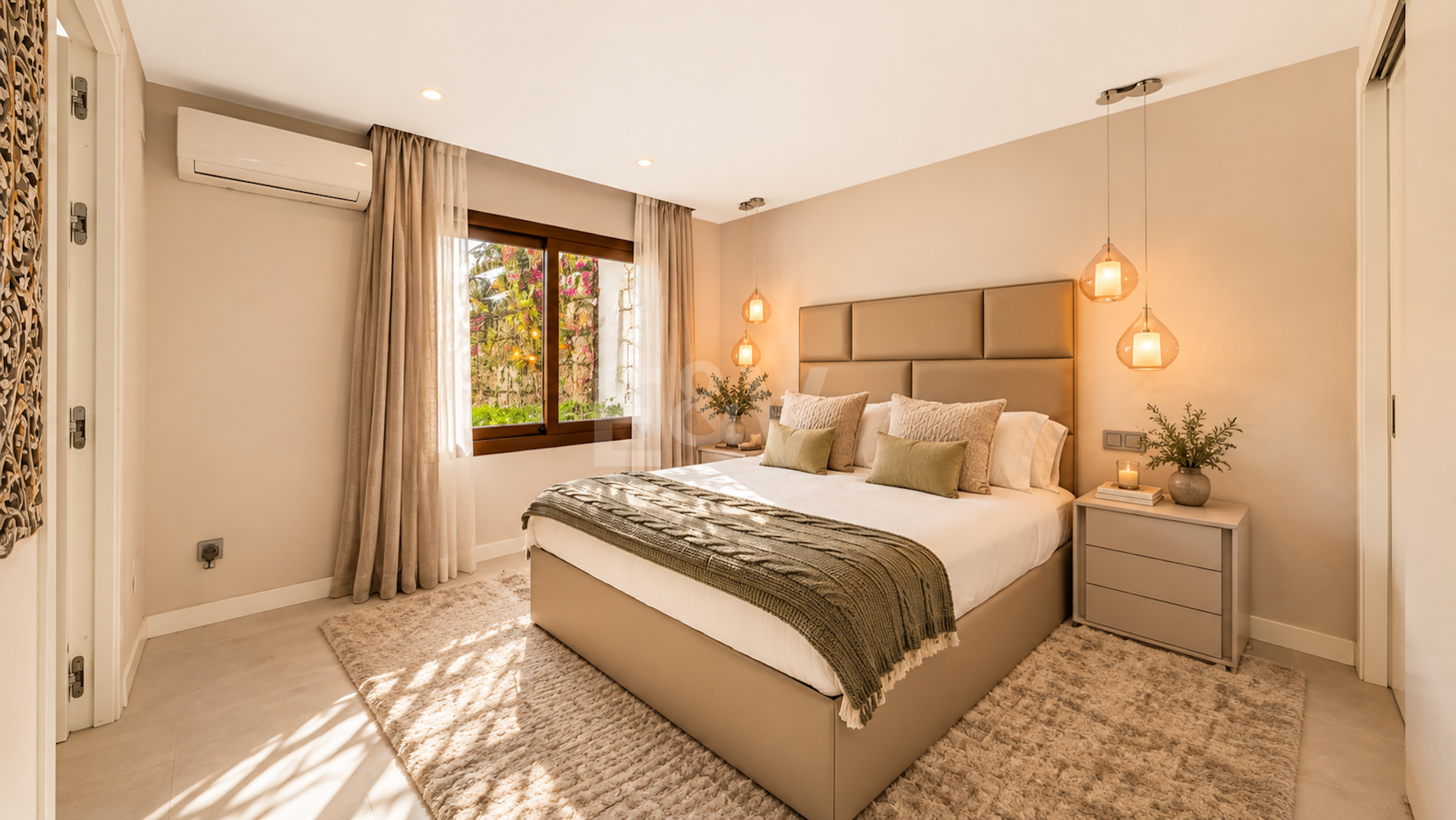 Bungaló moderno con piscina privada en El Rosario, Marbella