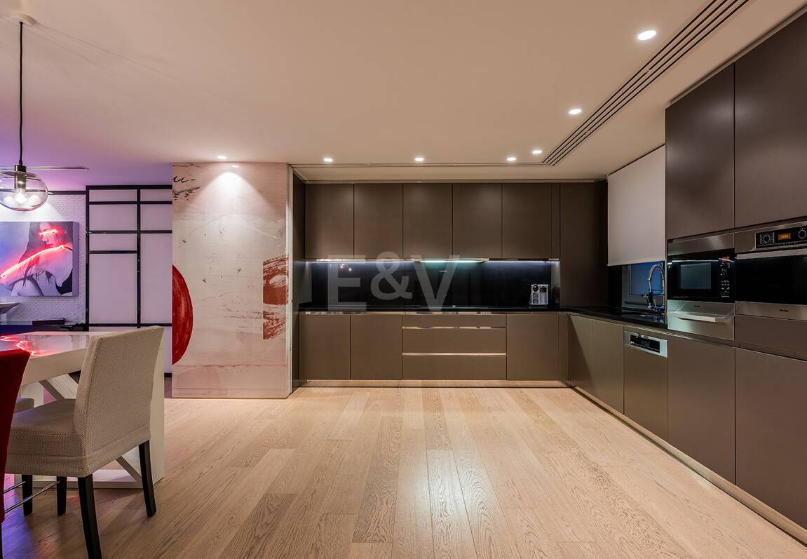 Spektakulär lyx Penthouse med Harbor View i Puerto Banús