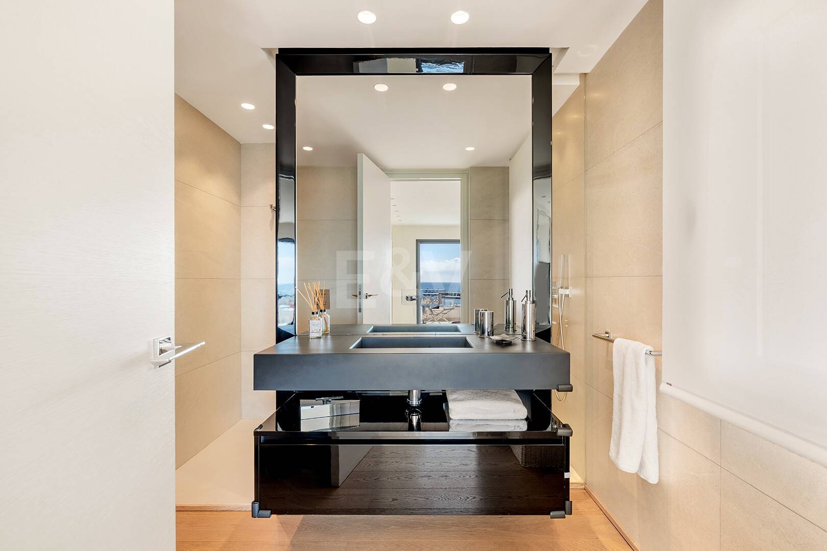 Spektakulär lyx Penthouse med Harbor View i Puerto Banús