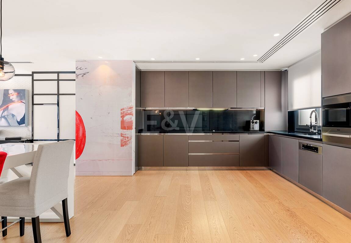 Spektakulär lyx Penthouse med Harbor View i Puerto Banús