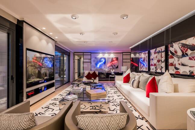 Spektakulär lyx Penthouse med Harbor View i Puerto Banús