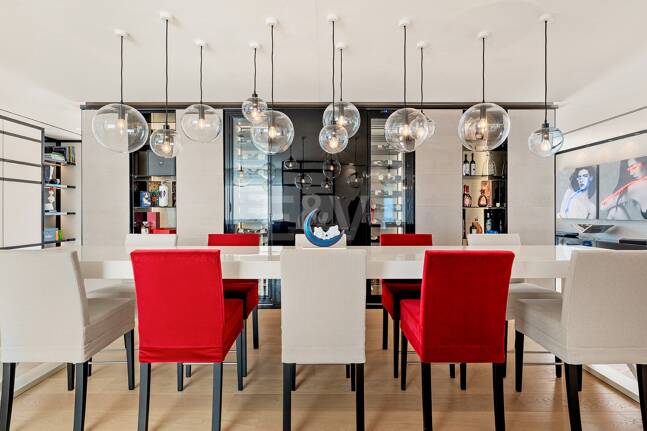 Spektakulär lyx Penthouse med Harbor View i Puerto Banús