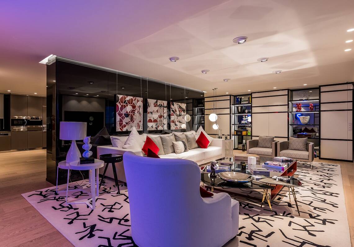 Spektakularny luksusowy apartament z widokiem na port w Puerto Banús