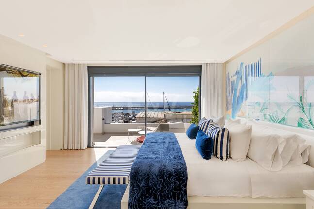 Spektakulär lyx Penthouse med Harbor View i Puerto Banús