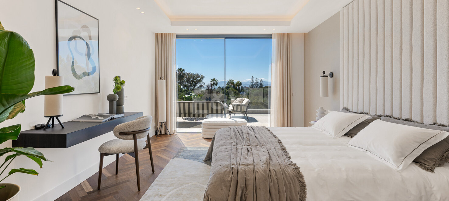 Modern Luxury Villa with Sea & Mountain Views in El Rosario