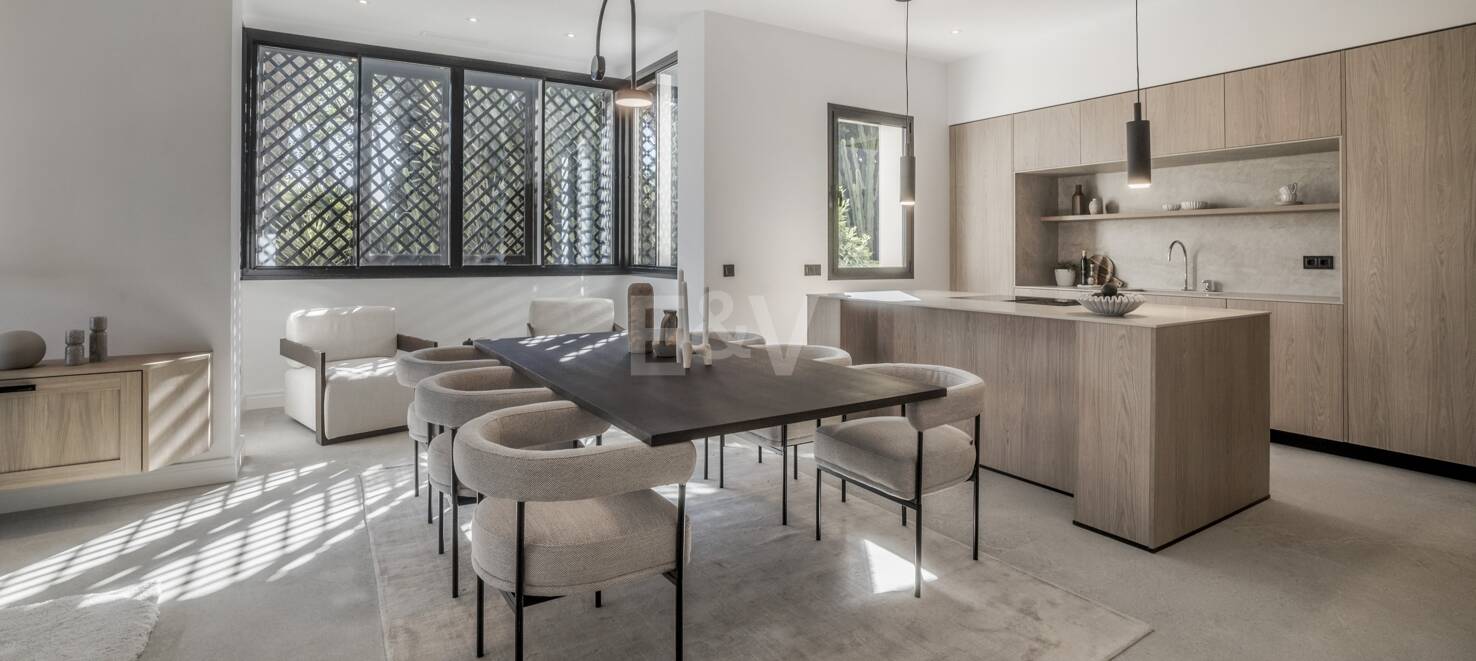 Exquisite Erdgeschosswohnung in der exklusiven Altos Reales, Sierra Blanca