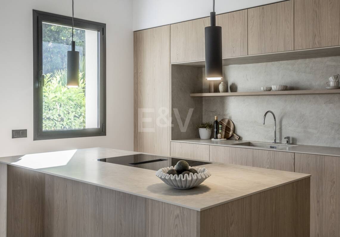 Exquisite Garden Apartment in the Exclusive Altos Reales, Sierra Blanca