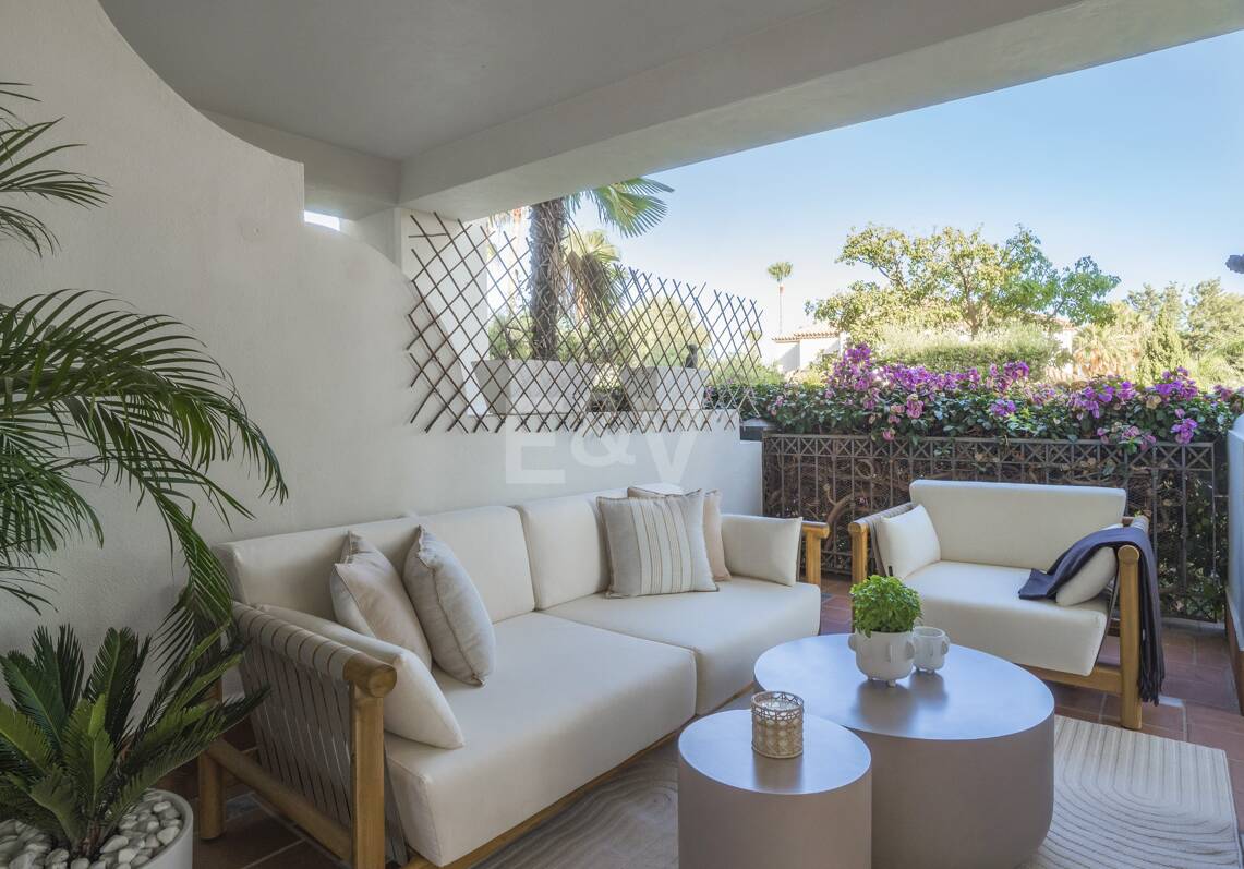 Exquisite Garden Apartment in the Exclusive Altos Reales, Sierra Blanca