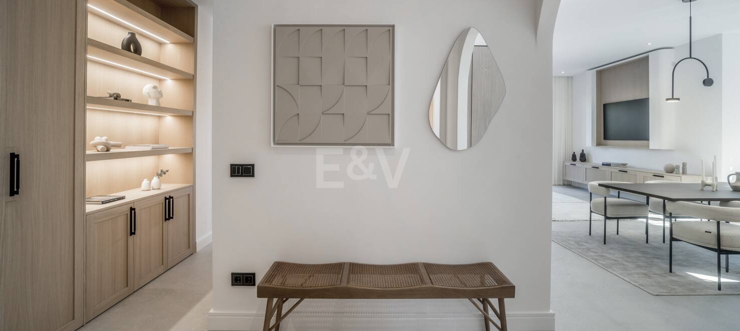 Exquisite Erdgeschosswohnung in der exklusiven Altos Reales, Sierra Blanca