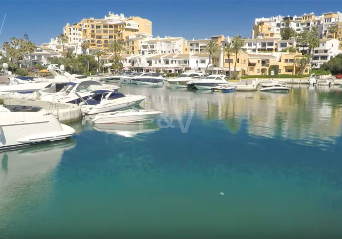 Apartamento de lujo en cerca de Cabopino golf