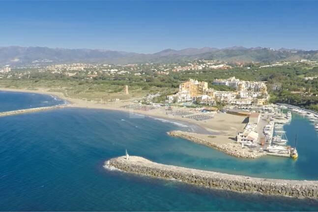 Lyxlägenhet nära Cabopino Golf