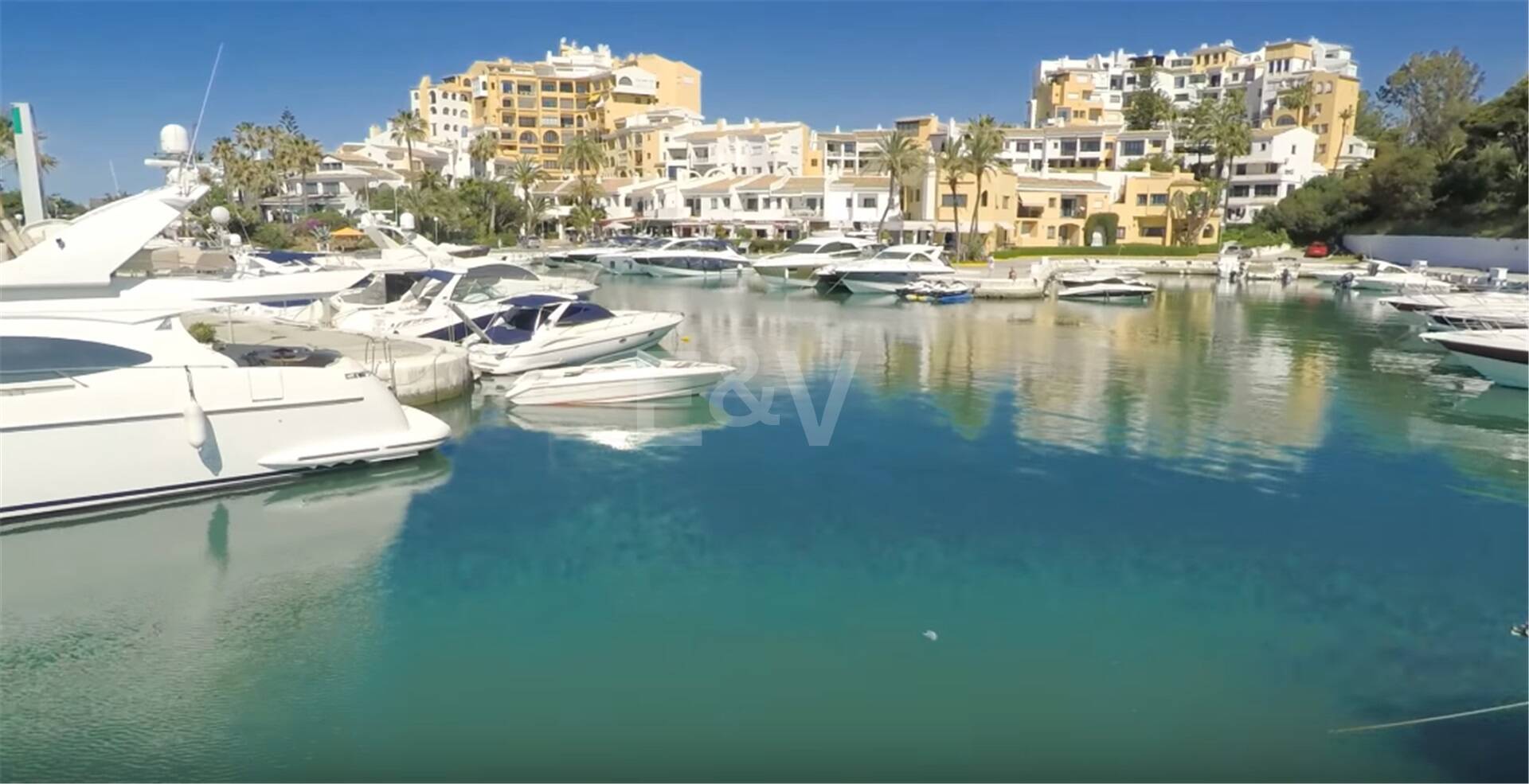 Apartamento de lujo en cerca de Cabopino golf