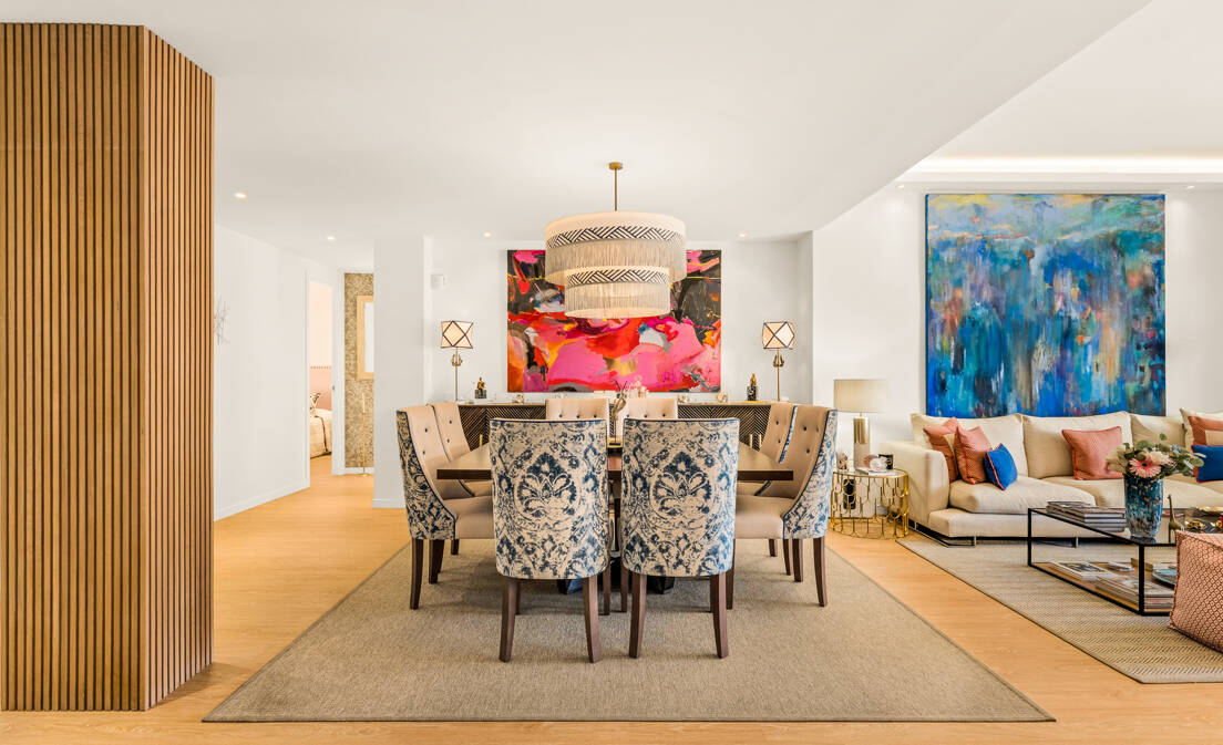 Ubicado en la consolidada urbanización residencial Greenlife Village, en Río Real, Marbella, este apartamento completamente reformado, orientado al sur y...
