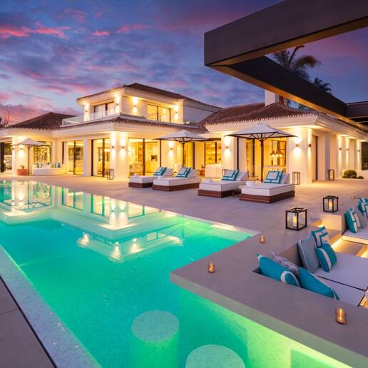 Exquisite Contemporary Villa with Golf Frontage in Las Brisas