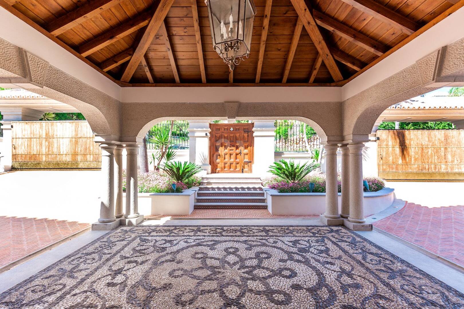 Villa d'élégance intemporelle avec vues en Sierra Blanca