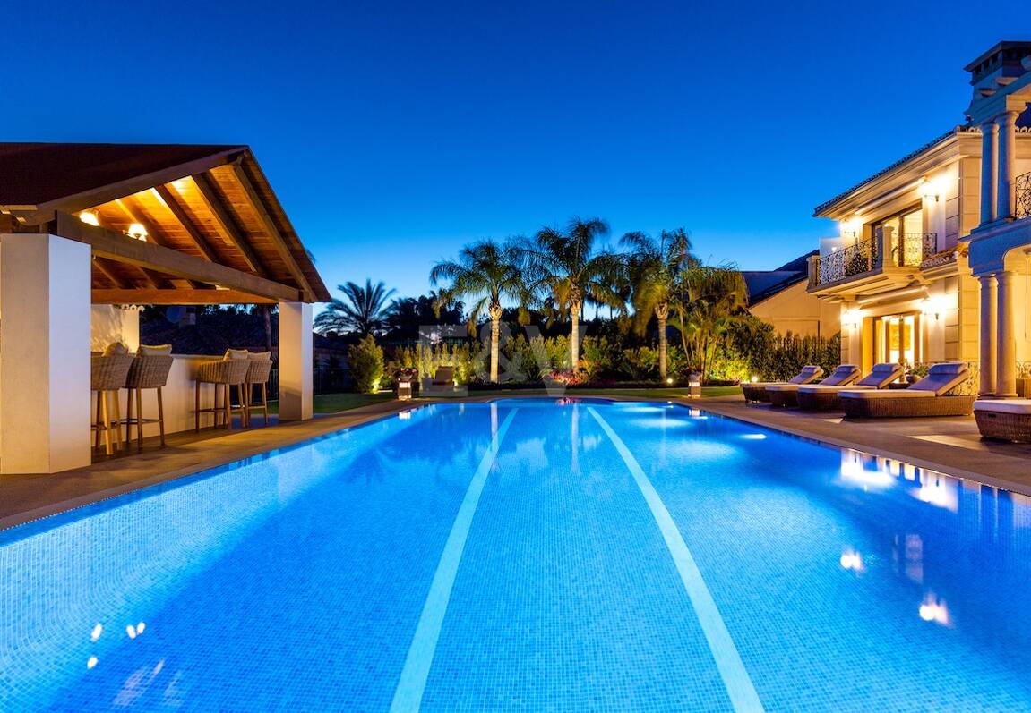 Timeless Elegance Villa with Views in Sierra Blanca