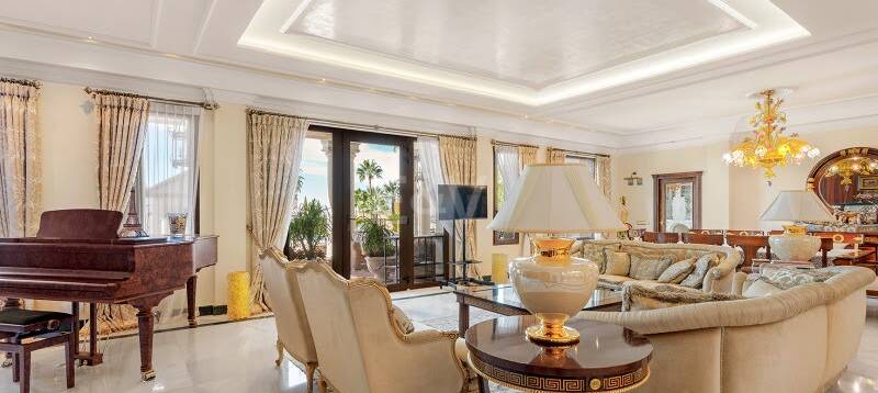 Timeless Elegance Villa with Views in Sierra Blanca