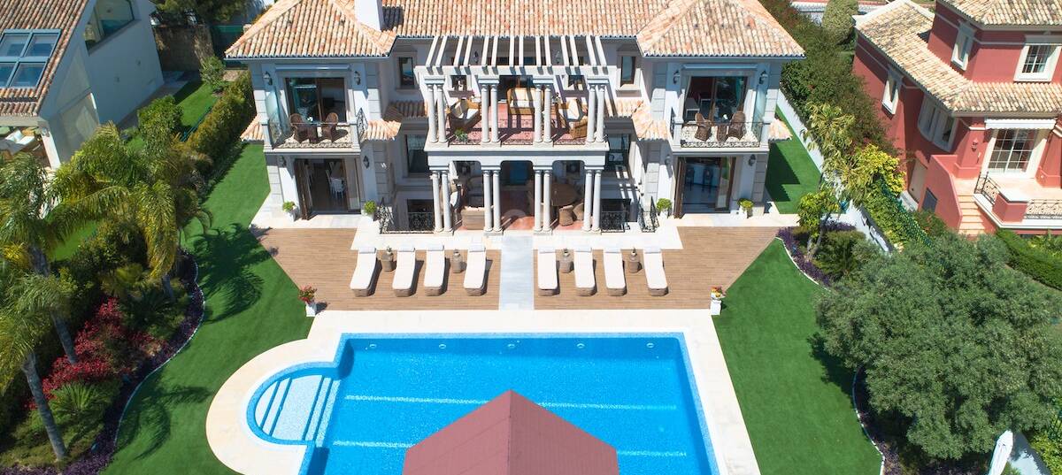 Timeless Elegance Villa with Views in Sierra Blanca