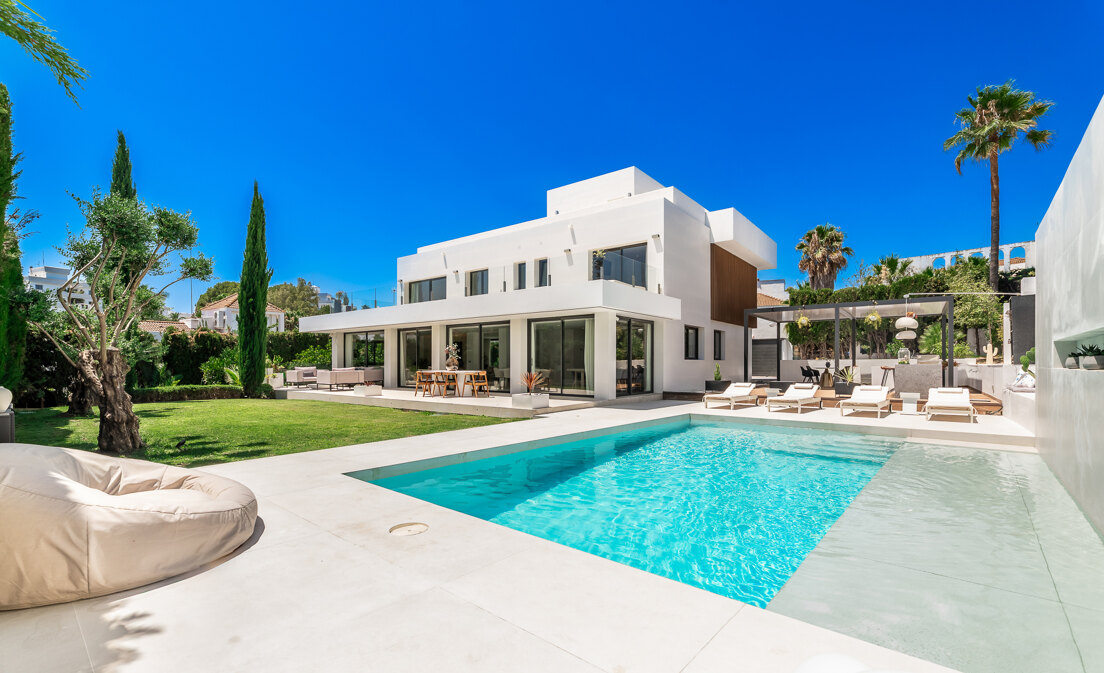 Villa till salu i Nueva Andalucia, Marbella