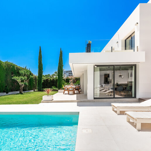 Villa till salu i Nueva Andalucia, Marbella