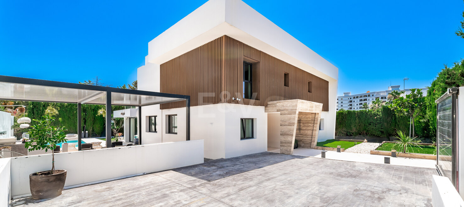 Villa till salu i Nueva Andalucia, Marbella
