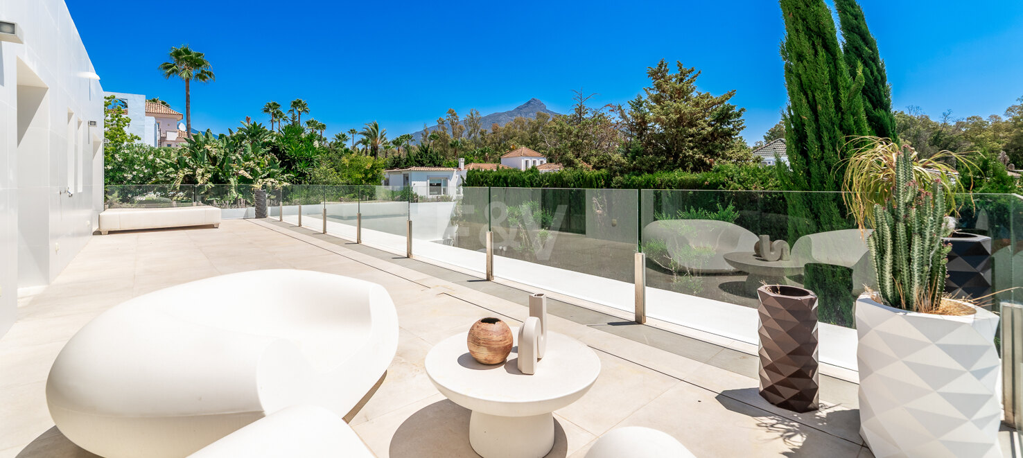 Villa till salu i Nueva Andalucia, Marbella