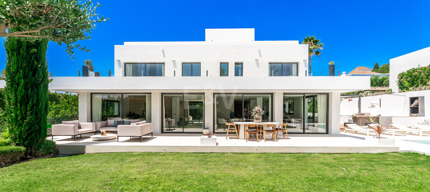 Villa till salu i Nueva Andalucia, Marbella