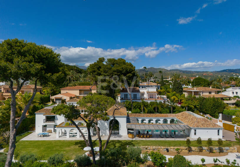 Espectacular villa en Los Monteros a unos metros de la playa