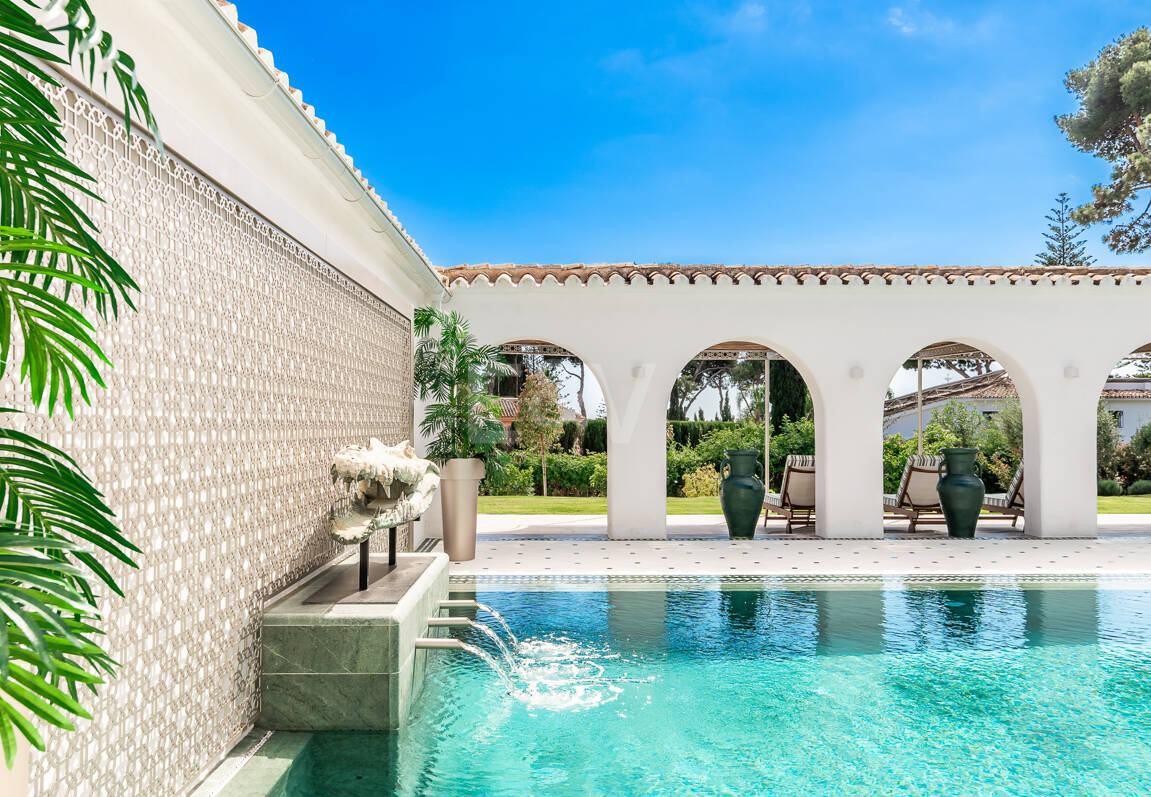 Espectacular villa en Los Monteros a unos metros de la playa