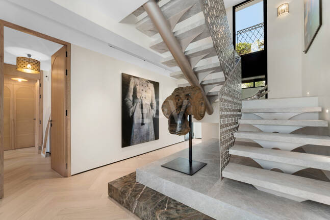 Espectacular villa en Los Monteros a unos metros de la playa