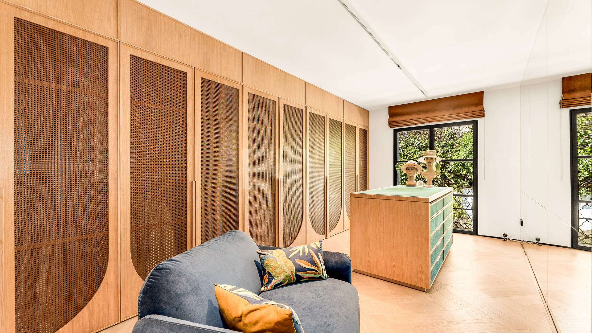 Espectacular villa en Los Monteros a unos metros de la playa