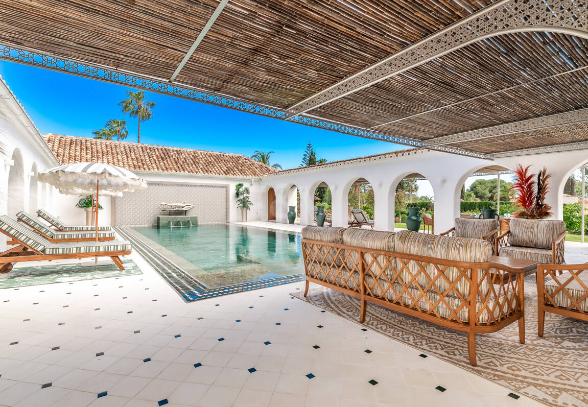 Espectacular villa en Los Monteros a unos metros de la playa