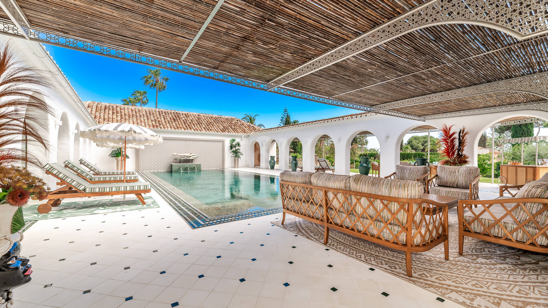 Espectacular villa en Los Monteros a unos metros de la playa