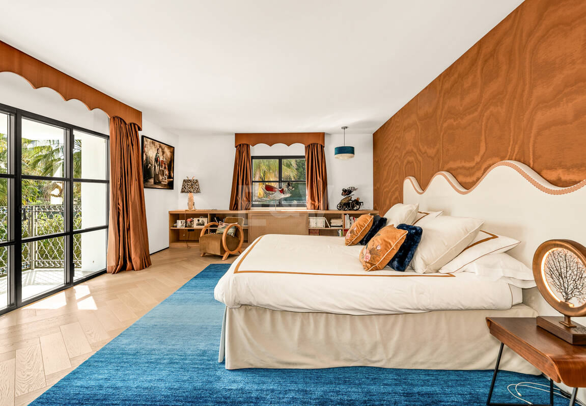 Espectacular villa en Los Monteros a unos metros de la playa