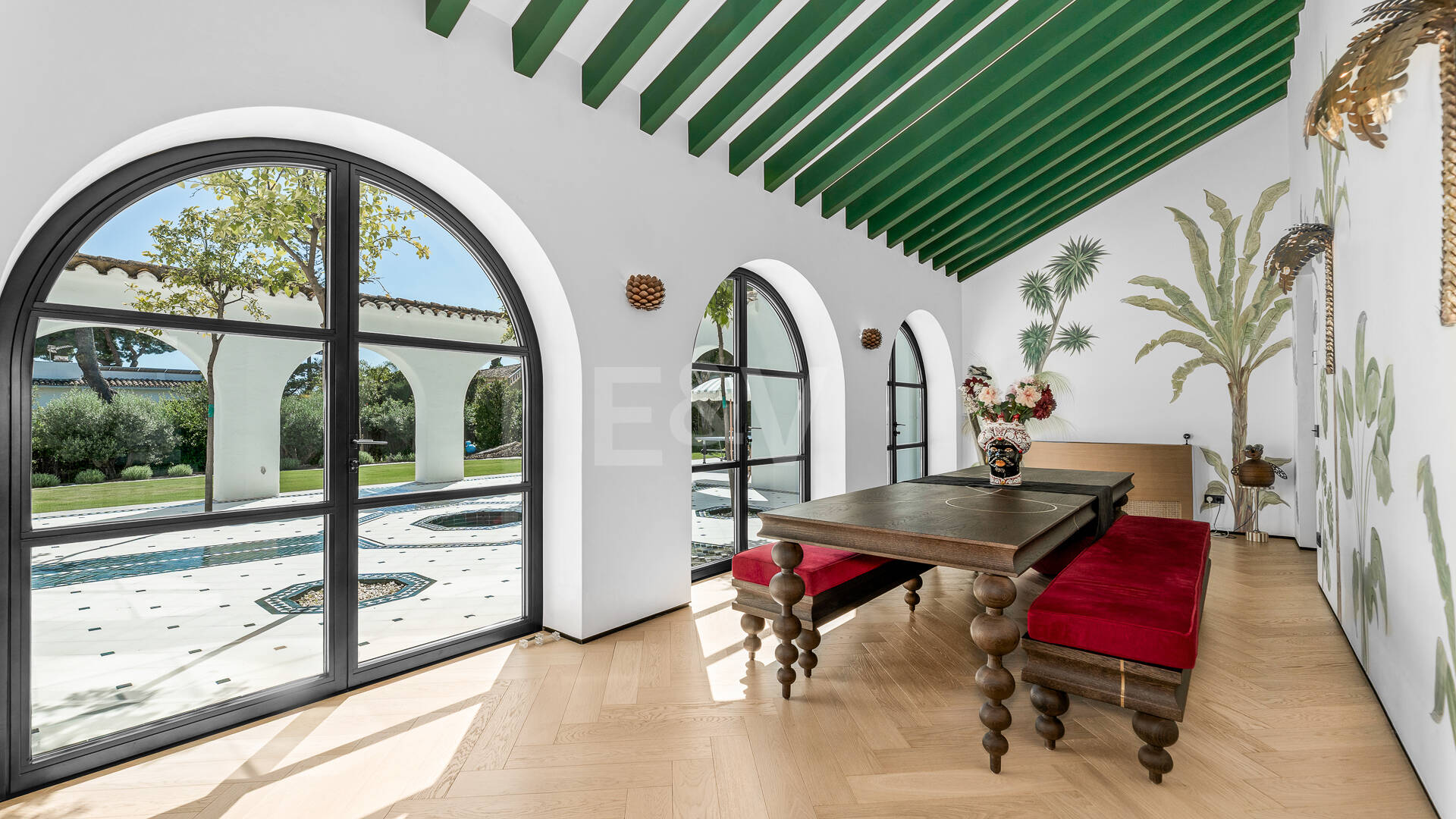 Espectacular villa en Los Monteros a unos metros de la playa