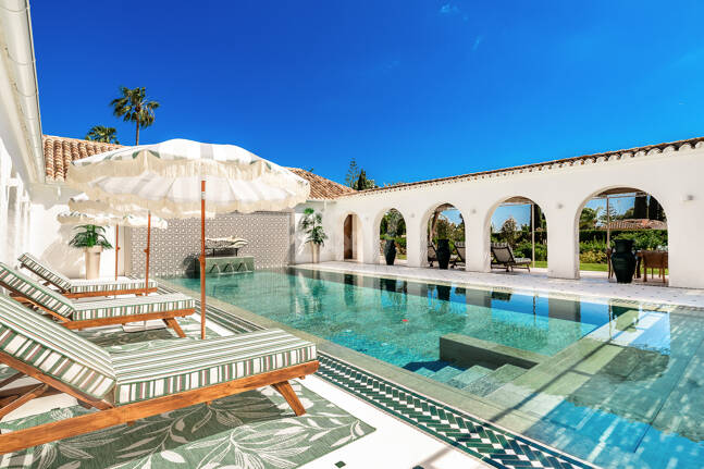 Espectacular villa en Los Monteros a unos metros de la playa