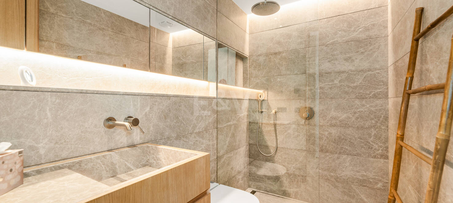 Plus spectaculaire Villa à Los Monteros, à quelques pas de la plage