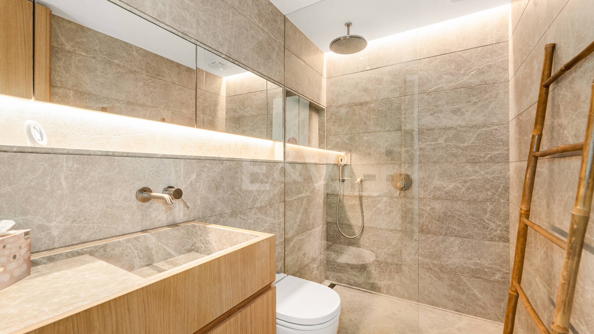 Espectacular villa en Los Monteros a unos metros de la playa